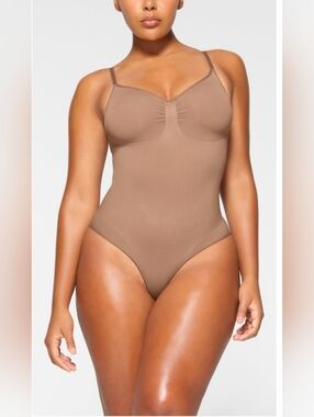Skims Brief Seamless Sculpt Shapewear Bodysuit Size Xs Sienna